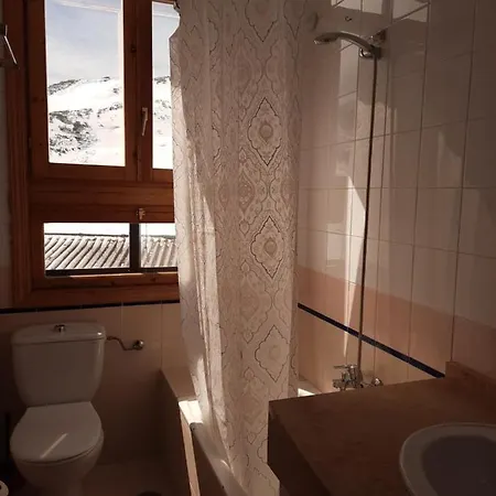Guest house Pico Agujas 2*
