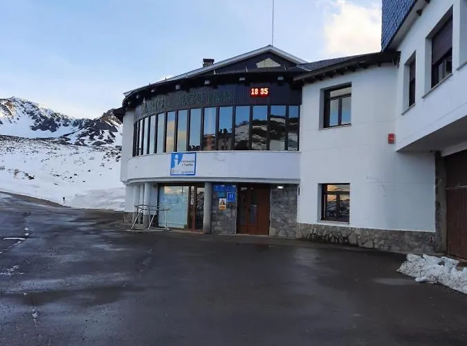 Гостевой дом Pico Agujas 2*